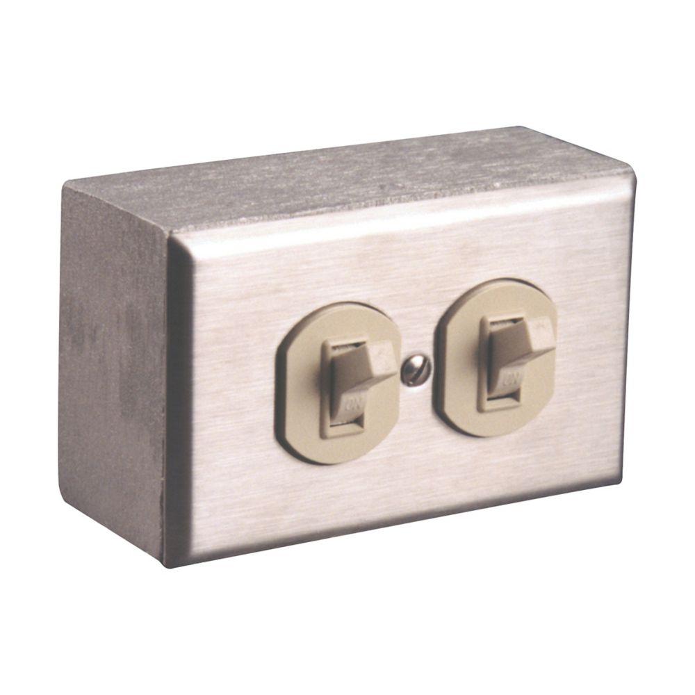 NWT SP SWITCH 20A FLUSH